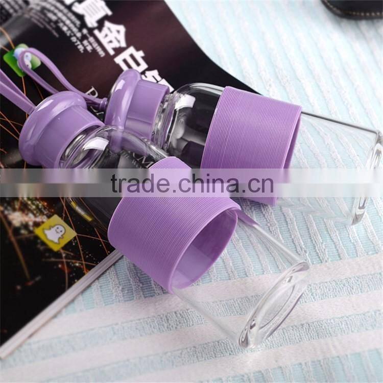 New products of 2016 high quality portable drinking sport water bottle with silicone sleeve glass bottles wholesale