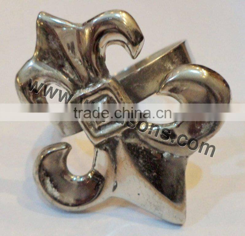Aluminum napkin ring