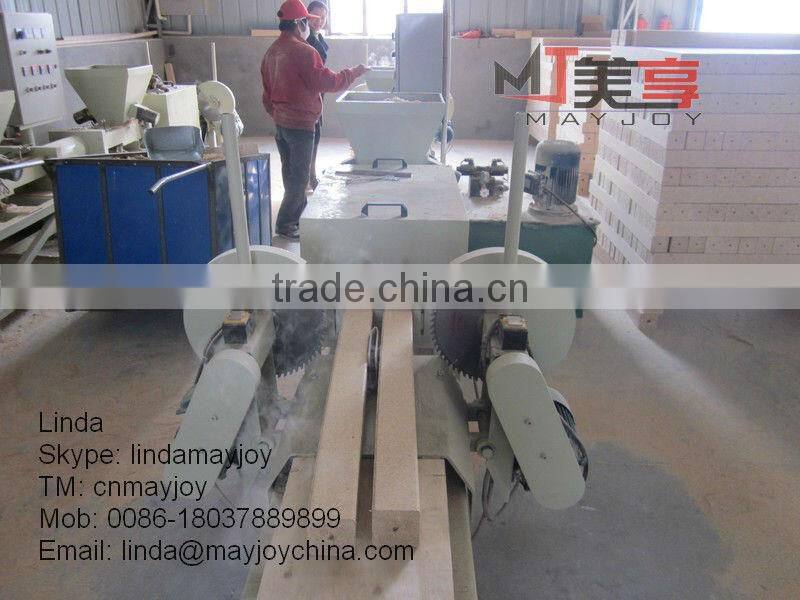 Hot-pressing wooden sawdust block moulding machine