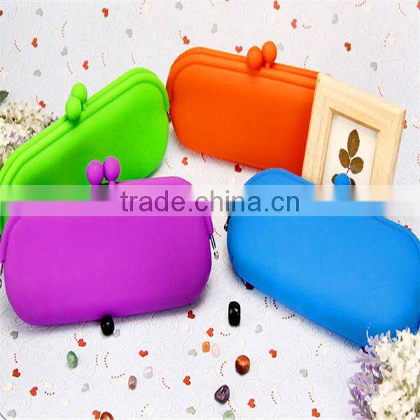 2014 NEW Promotional silicone coin purse china cheap silicone purse manufacturer