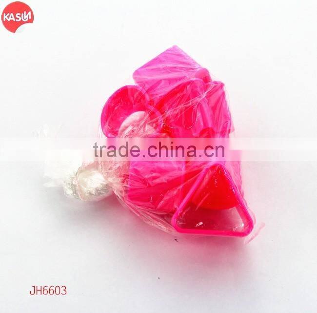 JH6603 Plastic Hand Press Cookie Cutter with Different Shape Designs