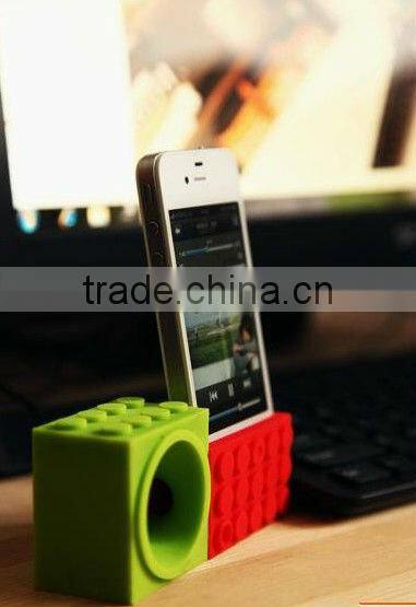 Rubik's cube silicone football speaker for i phone Silicone mobile phone holder horn stand