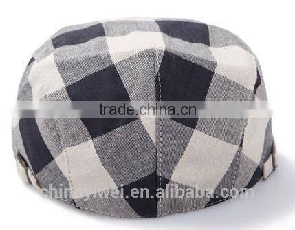 simple plaid beret cap for men