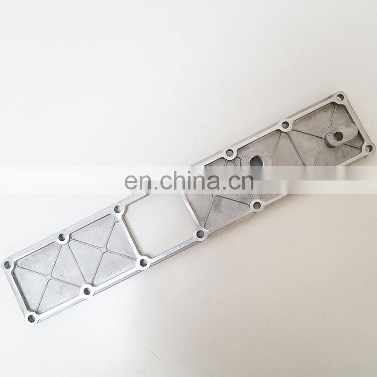 4980793 Original Diesel Engine Spare Parts Air Intake Manifold Cover
