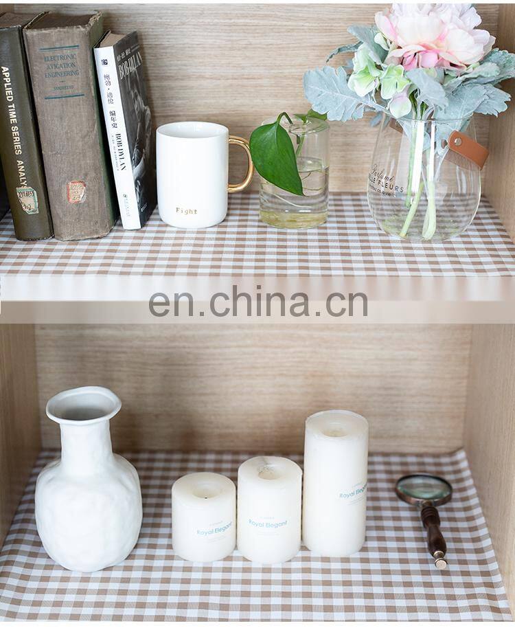 Home Kitchen Oil-Proof Oxford Grid Mat Pad Shelf Paper Drawer Liner Moisture-proof Pad