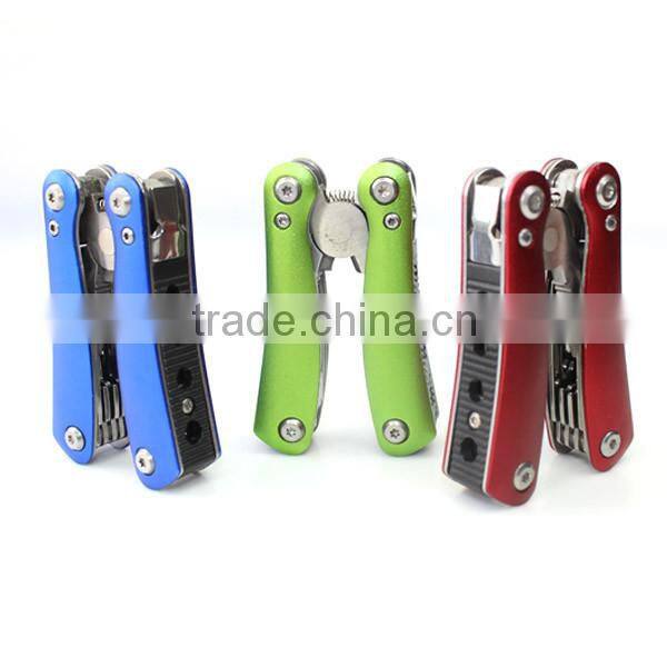 Practical multifunctional plier