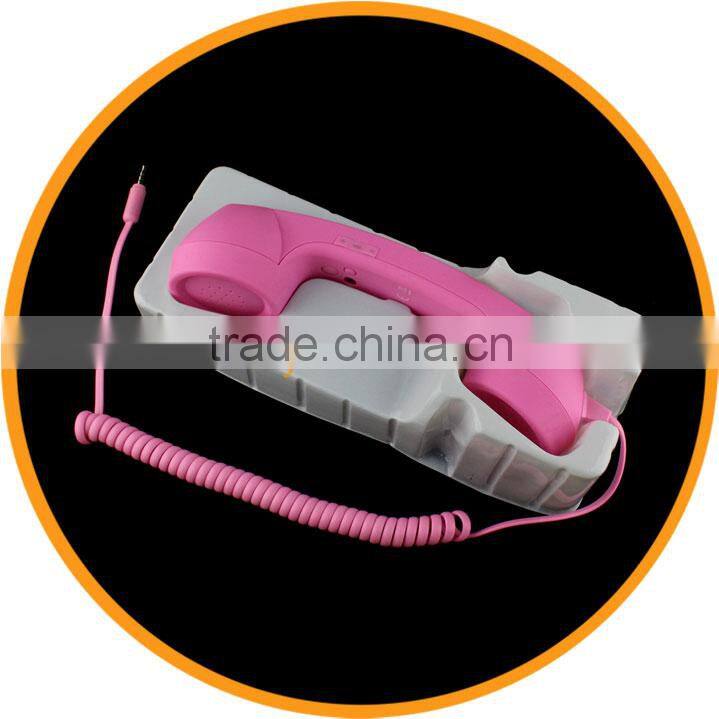 Retro Classic Skype / Mobile Phone Handset Receiver for iPhone / Samsung from Dailyetech