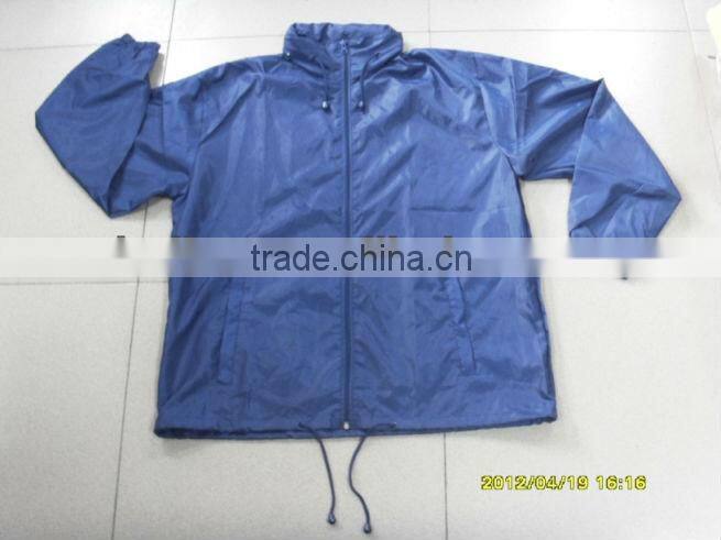 polyester/nylon windbreaker with zipper front