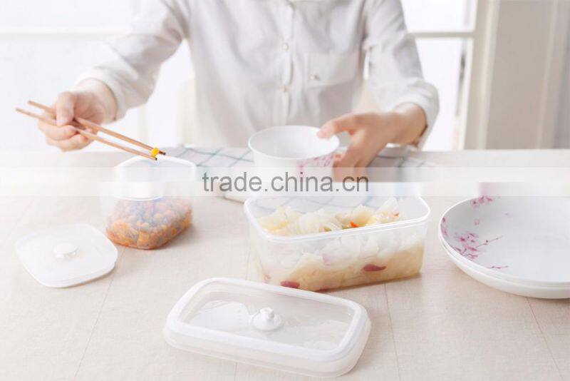 Superimposed flip-open cover food crisper