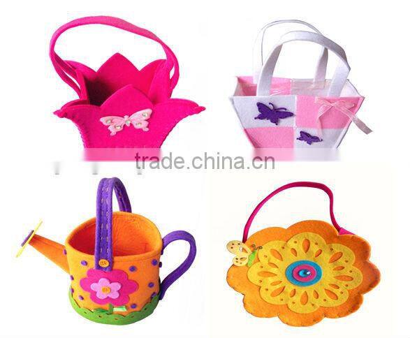 2017 hot sale in China high quality new products fashion graphic design 100% popular handmade felt bag