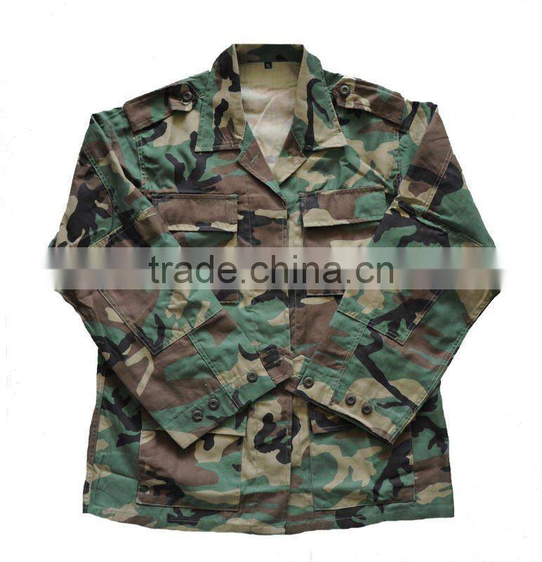 high quality and cheap stock lot/ 65% polyester 35% cotton woodland camouflage uniform/full set/jacket&pant&cap