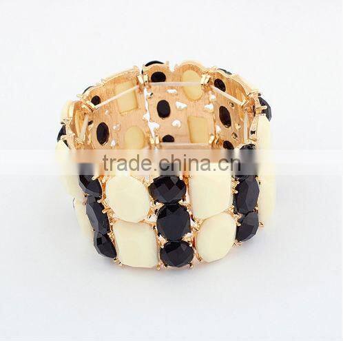 Exquisite version of the elastic wide bracelet The new fashion bracelets