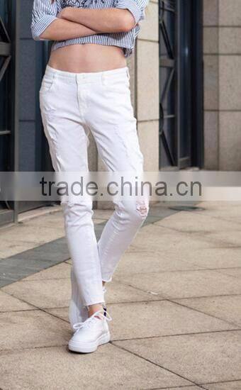 Runwaylover EY0621P custom newest fashion stretch White holes denim jeans women negotiate price