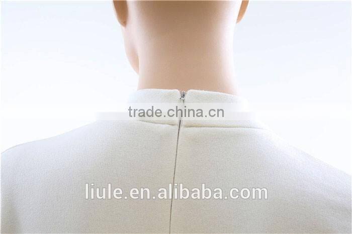 New fashion ladies casual sport gym shirt Autumn Embossed Printing shirt for women