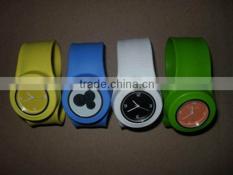 Custom Hot sale logo silicone watch for silicone o clock watch