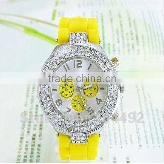 2013 fashion promotional gift chrono diamond watch