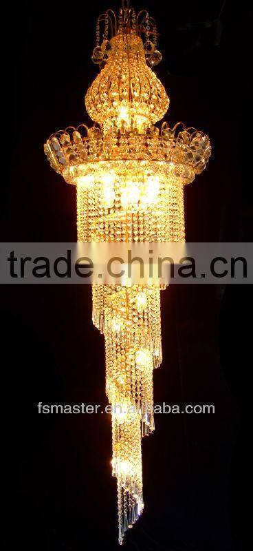 luxury hotel villa lobby big crystal chandelier