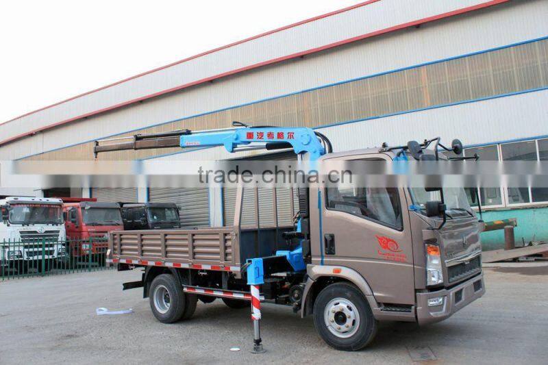 howo 4*2 10T lorry crane truck with loading crane