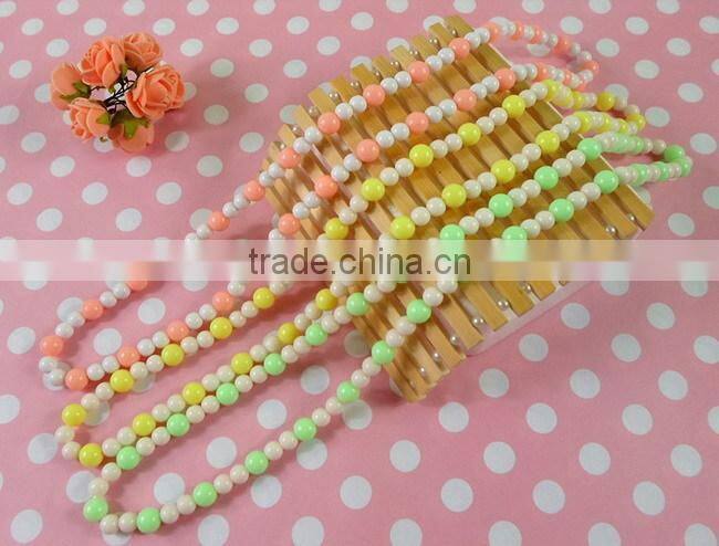 Colorful acrylic beads kids sweater necklace