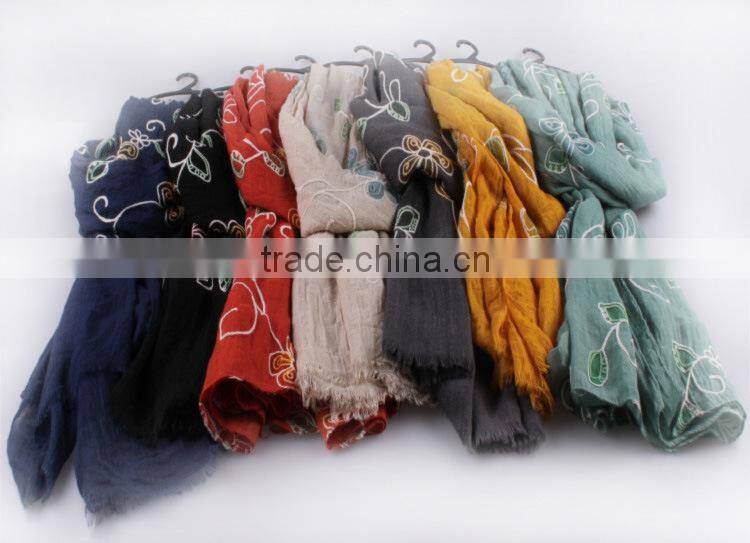 Wholesale Women Fashion Flower Embroidery Design Tassel Cotton Winter Scarf
