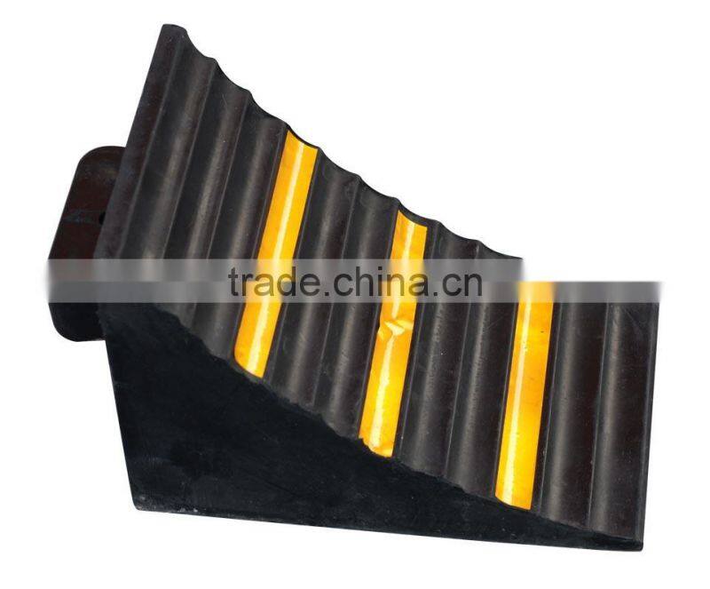 50cm Strong Bearing Capacity Recycled Rubber Parking Stop