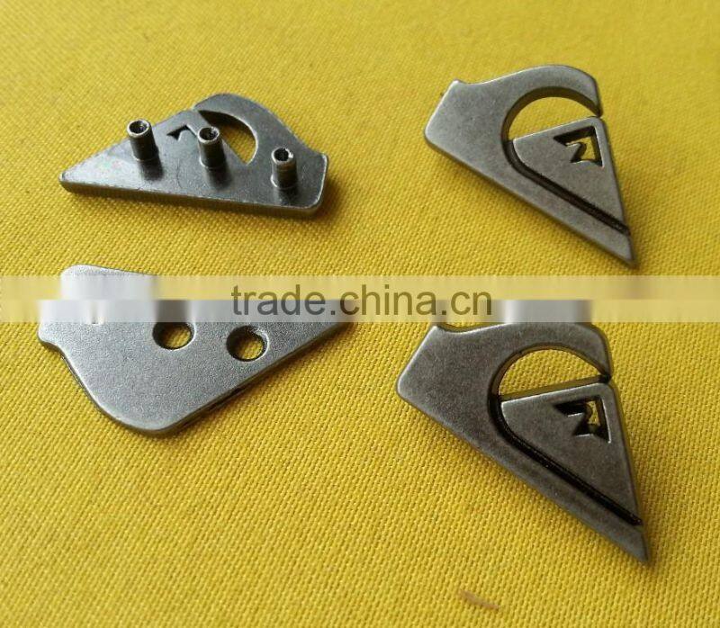 Anti-pewter Color Metal Badges For Clothes -- 15537
