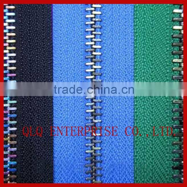 Metal Zipper with Colorful Teeth