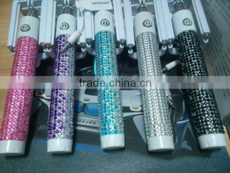 2016 wholesale colorful monopod bling selfie stick in hot-selling