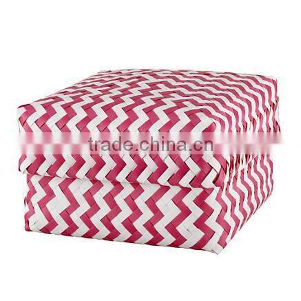 Zigzag Plastic Woven Basket, set of 3