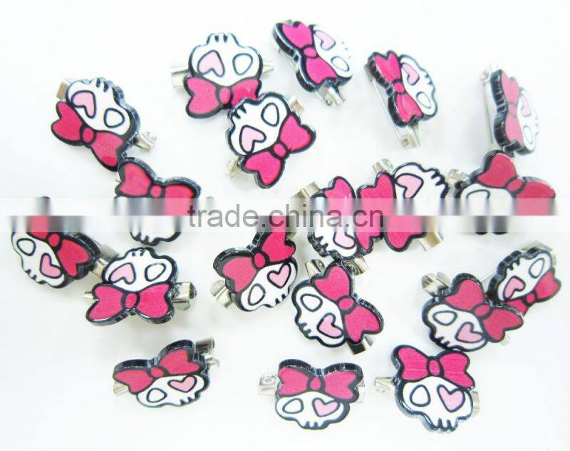 Red And Hot Pink Girl Skull Rhodium Safety Clothing Custom Metal Badge Pin
