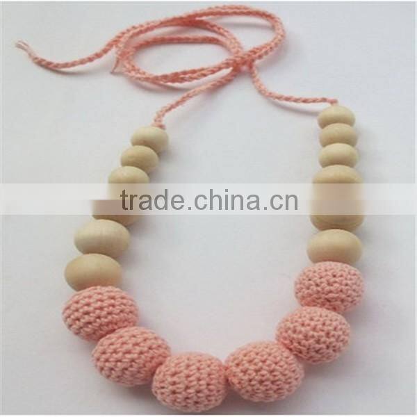 New design Handmade Crochet round-shaped wood Beads necklace