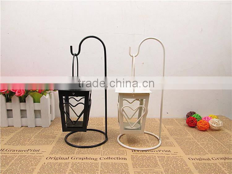 Heart shaped candlestick classical European-style metal candle holder