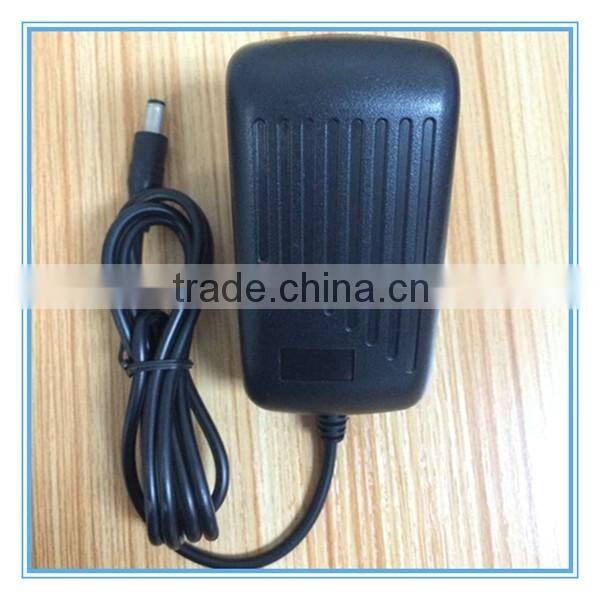 AC DC Adapter 24V 1A with CE/UL/CUL/FCC Approval