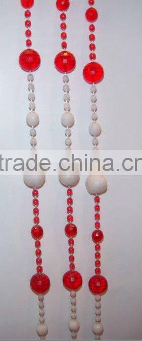 Plastic bead curtain