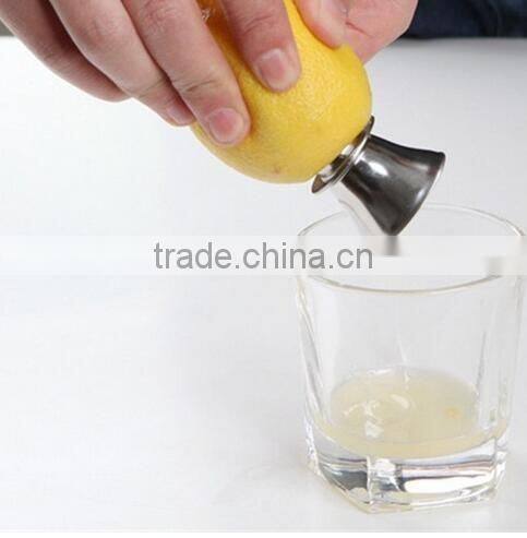 CY179 Stainless Steel Fruit Vegetable Tools Lemon Juicer Manually Squeezers