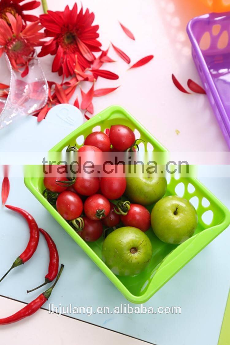Useful plastic storage basket small size storage basket
