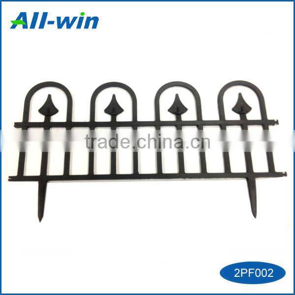 Outdoor garden decoration portable small carven plastic fence