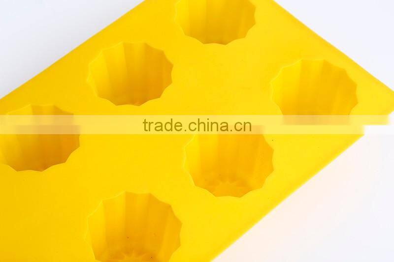 CBU26 FDA LGFG 8 connected silicone funny cake mold