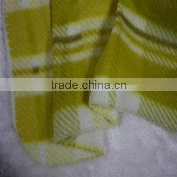 Jacquard anti-pilling polar fleece blanket