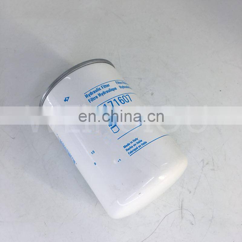 Tractor parts fuel filter element P550880