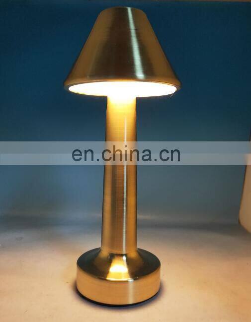 2019 amazon cafe hotel restaurant decorative wireless dimmable table lamp