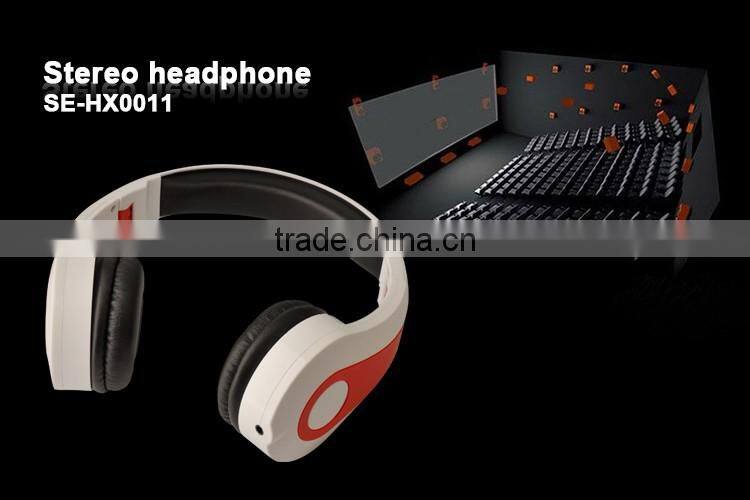 Wired Sport Headphones Headset Earphone with Colorful and Portable design to enjoy music