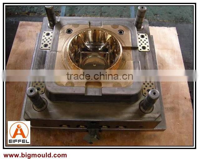 storage bucket moulding