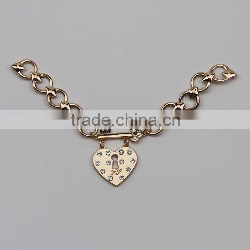 special shape drops use link fence metal chain