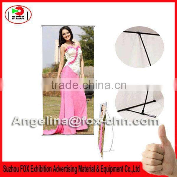 L banner display stands