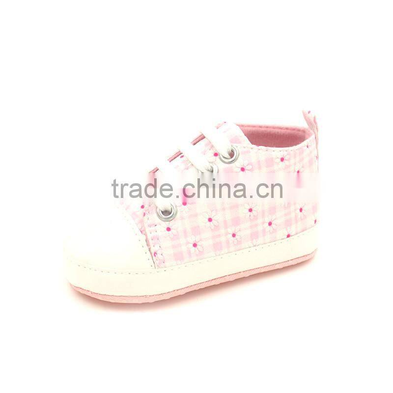OEM Service 2016 The Newest Design Baby Shoes Wholesale Cheap Baby Crib Shoes Flower Print Factory Price
