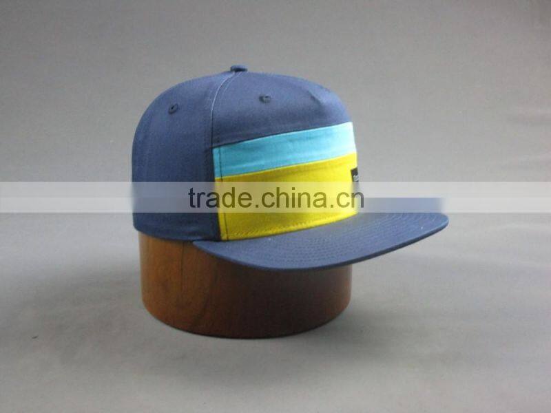 Custom high quality 5- panel cotton twill snapback hat with Woven badge