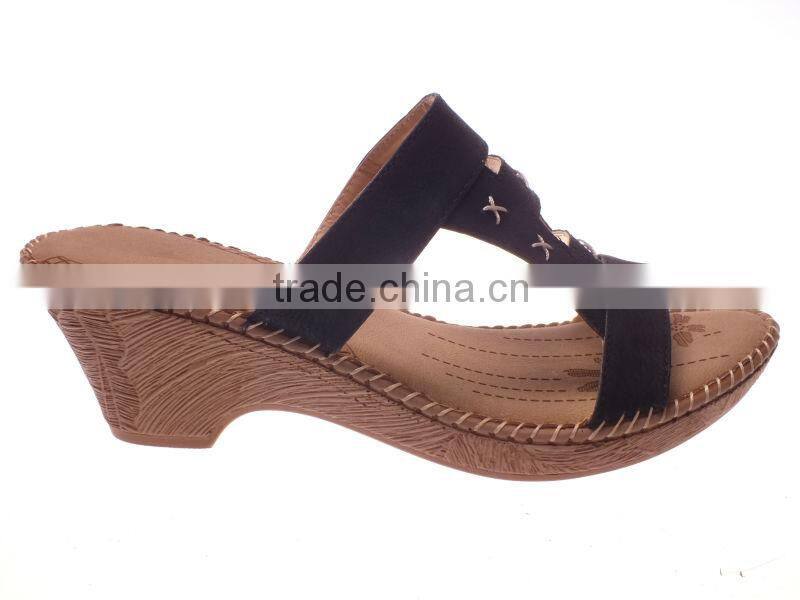 ladies slippers style with mark-thread comfortable sole