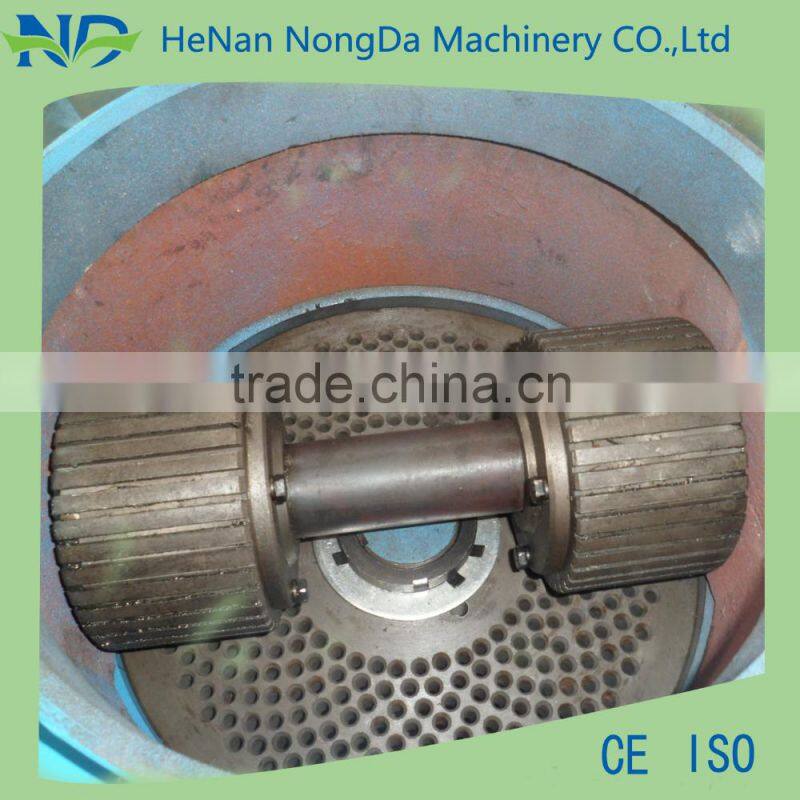 Hot selling poultry feed flat-mode pellet making machine