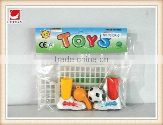 finger football game with 1 balls and 1 plastic whistle